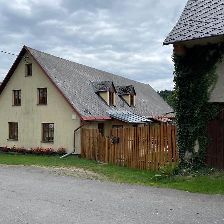 Ubytovani Samotin Sněžné Екстериор снимка